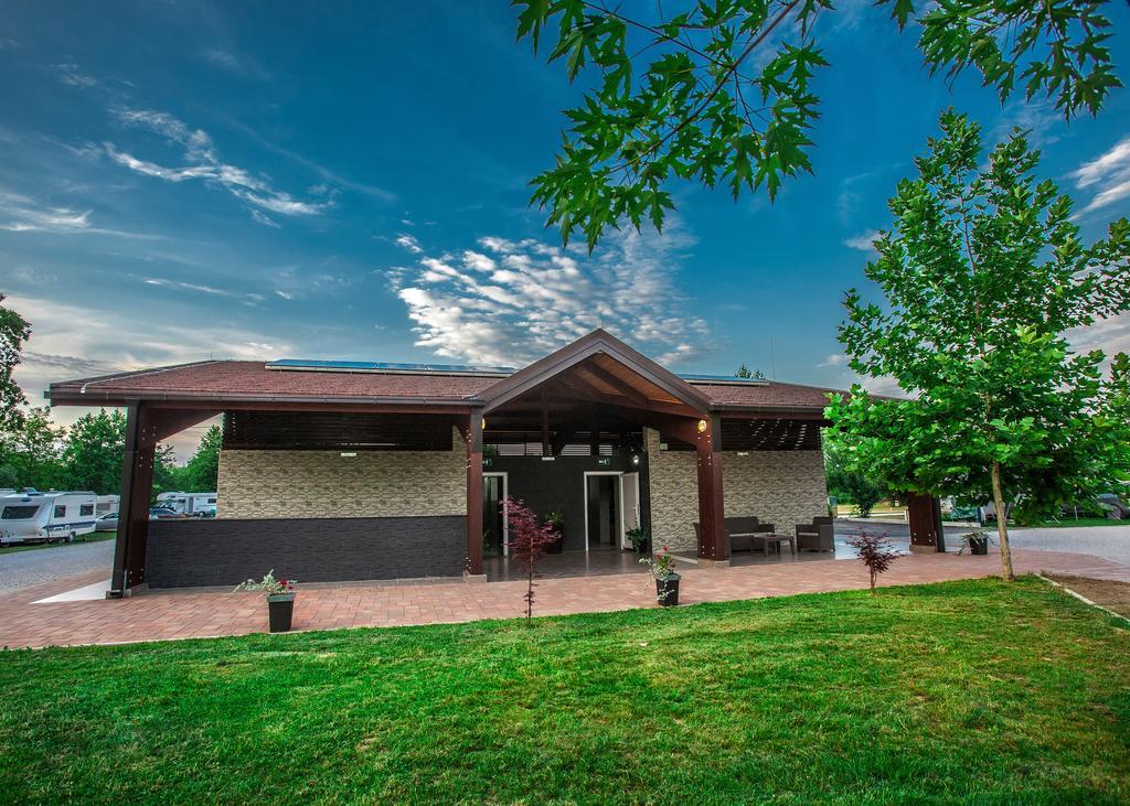Hotel Kamp Slapic Duga Resa Exteriér fotografie